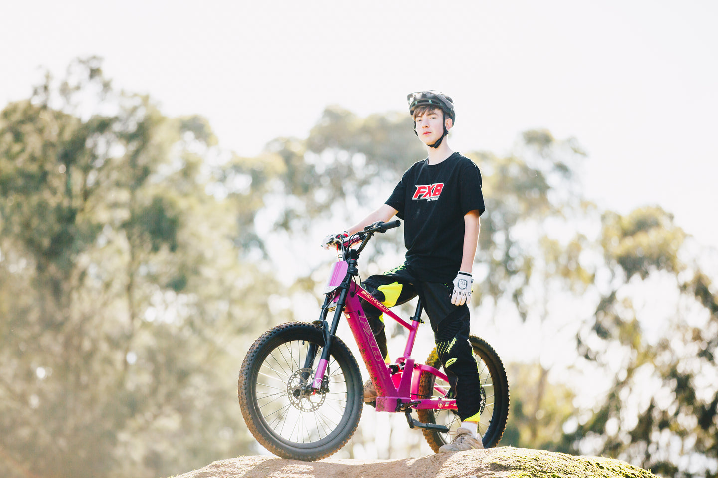 FXB06-24 Extreme III - Electric Racing Bike